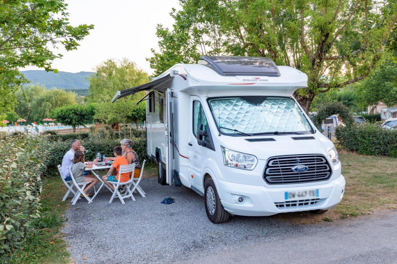 Camping Sites Et Paysages Les Pres Hauts Sisteron Buitenkant foto