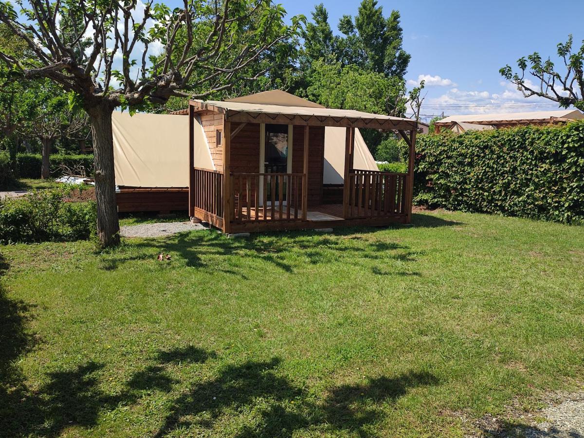 Camping Sites Et Paysages Les Pres Hauts Sisteron Buitenkant foto