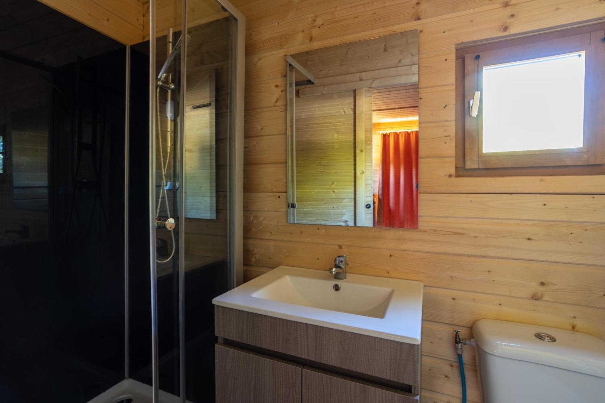 Camping Sites Et Paysages Les Pres Hauts Sisteron Buitenkant foto
